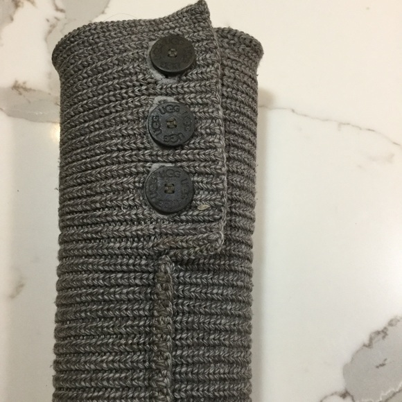 Grey UGG Cardy Boots - Picture 5 of 7